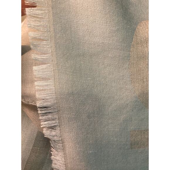 Chanel Cashmere Silk Wool Scarf ~ Iconic Logo Print Fringe ~ Ultra Soft Luxury - Picture 9 of 10